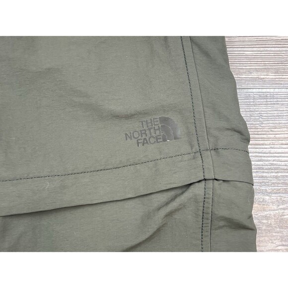 The North Face Convertible Pants/Shorts Mens 32 Green Nylon Ripstop Hiking Camp - Picture 3 of 16